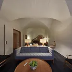 Casa Palacio Paredes Saavedra By Atrio 5* Caces