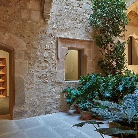 Casa Palacio Paredes Saavedra By Atrio Hotel Caces