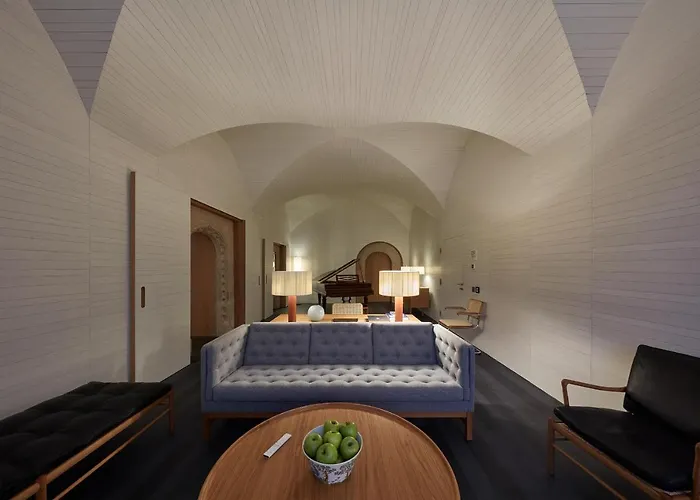 Casa Palacio Paredes Saavedra By Atrio 5* Касерес